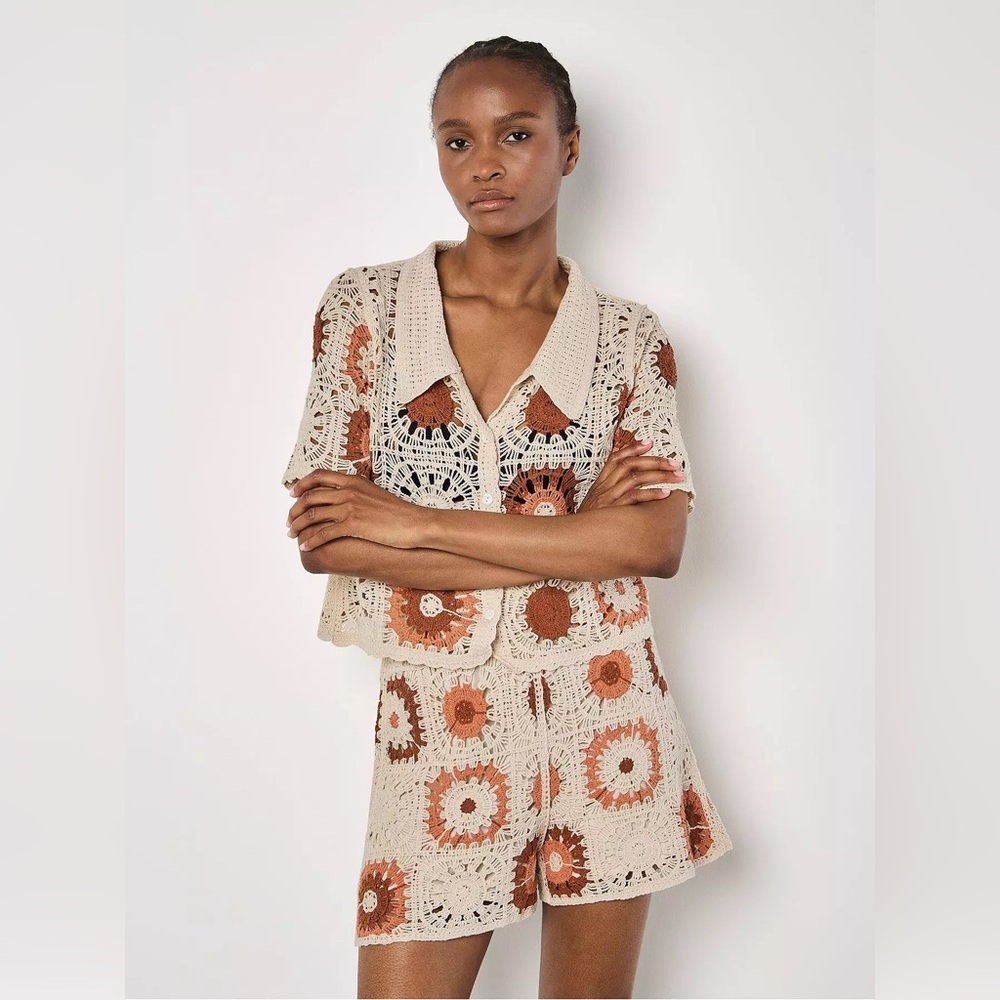 APRICOT 🍑 - Crochet Cream and Rust - SHORTS ONLY - Picture 1 of 4